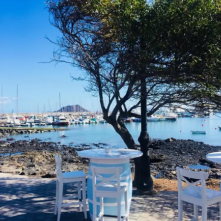 House With The Heated Pool Next To Rocky Point Villa Corralejo