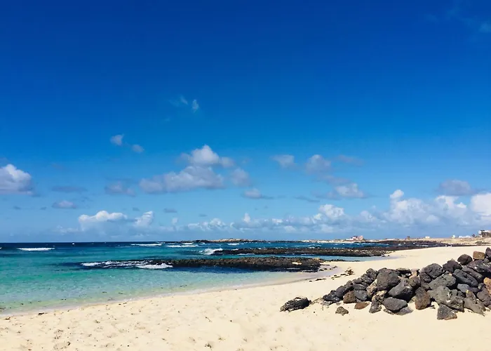 House With The Heated Pool Next To Rocky Point * Corralejo